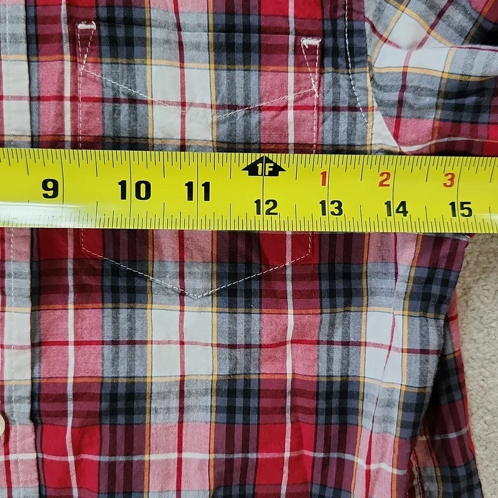 Old Navy Boys Plaid Button Down Dress Shirt- 7/8 Medium. RED white gray